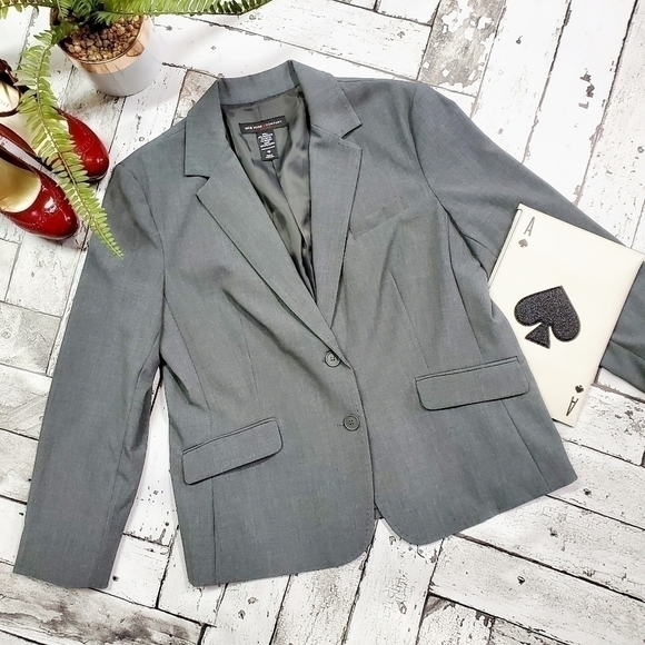 New York & Company Gray Blazer 16/18 - Picture 2 of 13